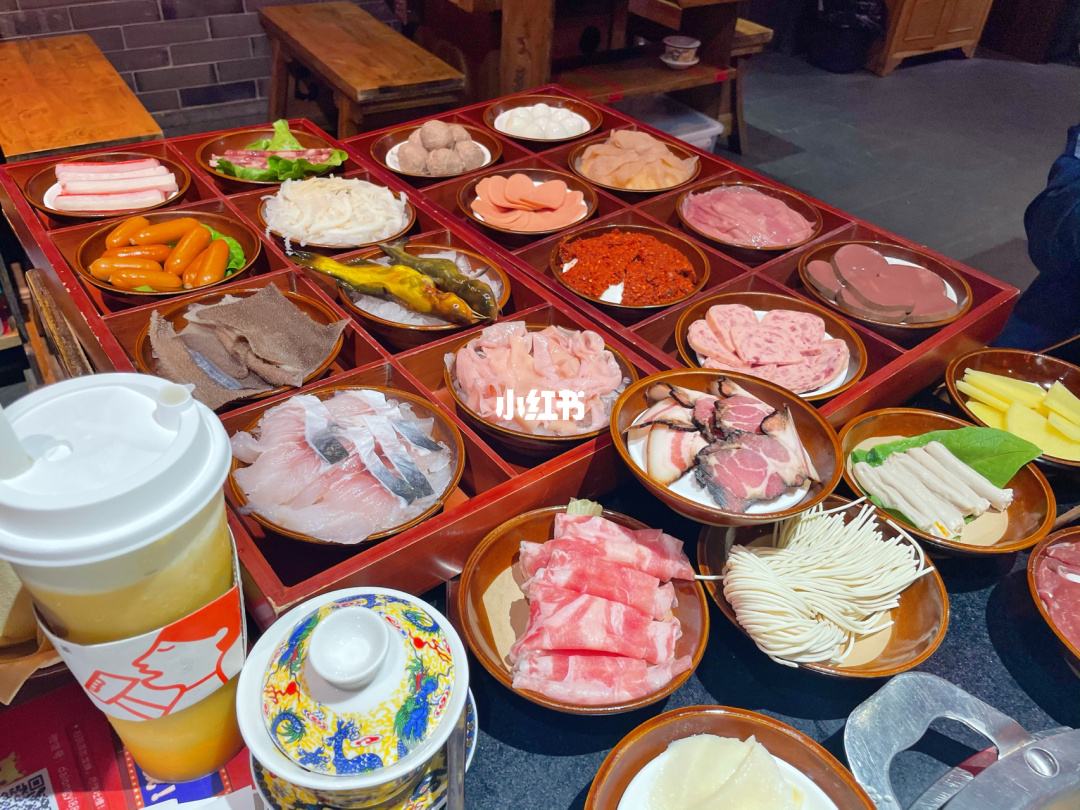 火锅品牌应该怎样升级？大龙燚火锅告诉你！